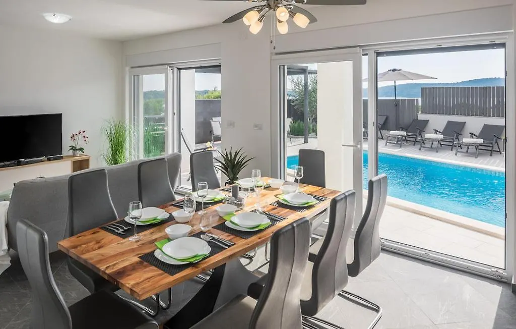 Charming Holiday Villa With Private Pool And Sea View 메덜린 크로아티아