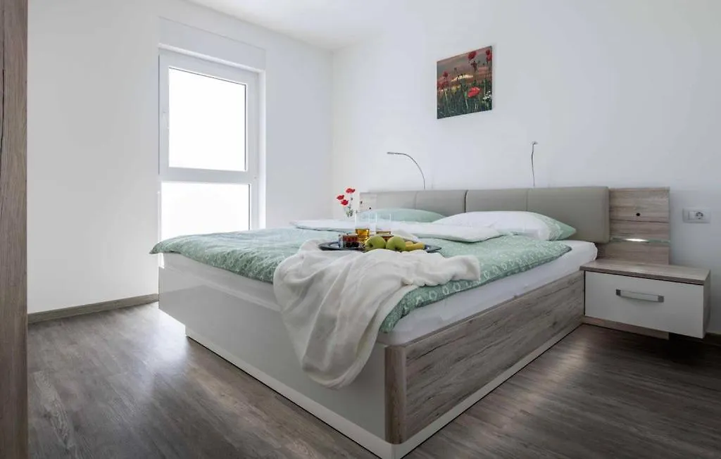 Charming Holiday Villa With Private Pool And Sea View 메덜린