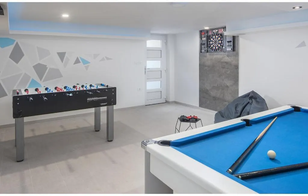 Charming Holiday Villa With Private Pool And Sea View 메덜린