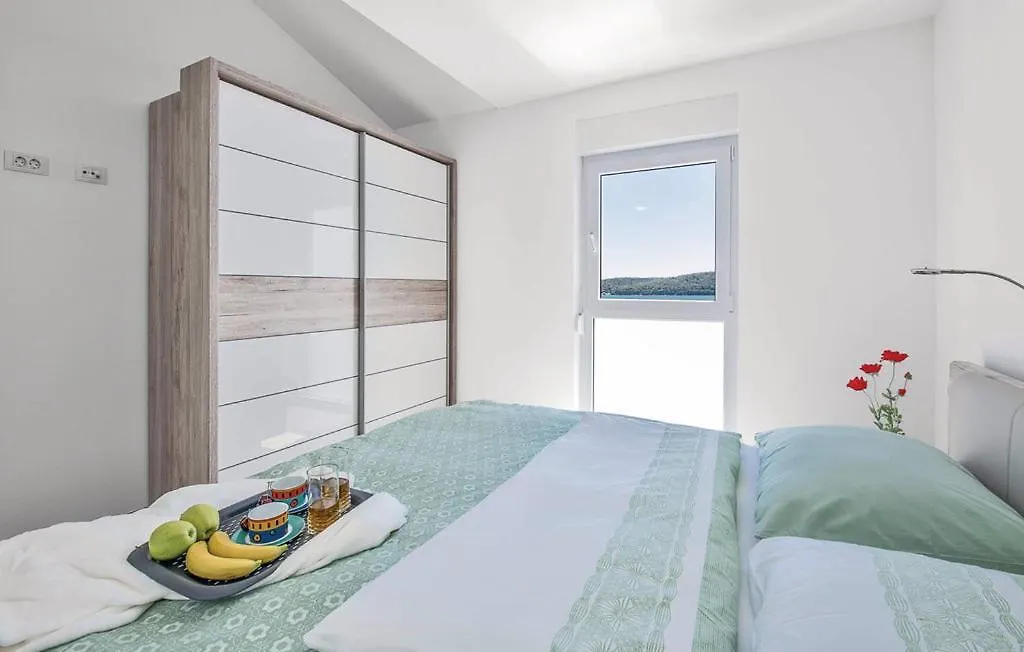Charming Holiday Villa With Private Pool And Sea View 메덜린 0*,