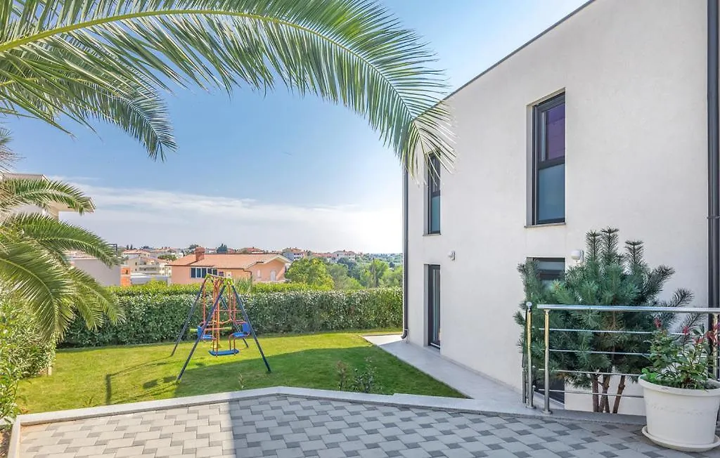 Charming Holiday Villa With Private Pool And Sea View Medulin